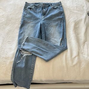 American Eagle High Rise Jeans